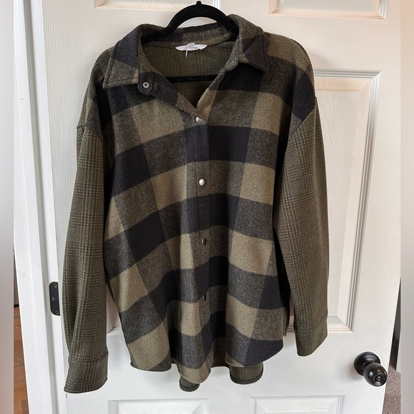 Steve Madden green and black plaid coat - Picture 1 of 5